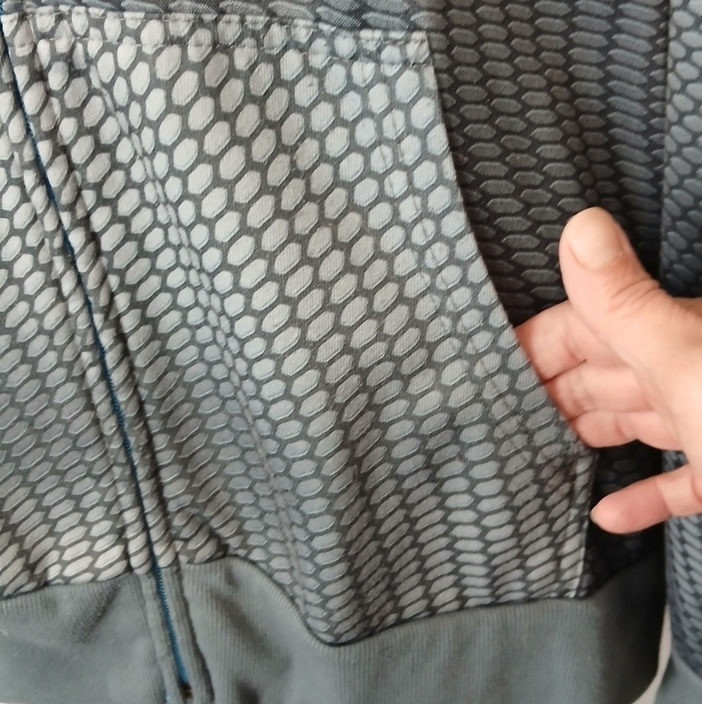 Marvel Gray and Blue Spider Zip Up Hoodie Jacket Men's Size Large 42/44 - Picture 3 of 7